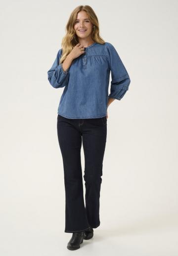 Джинсовая блузка