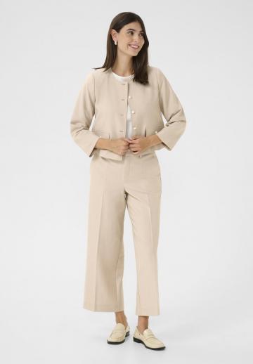 Блейзер с накладными карманами