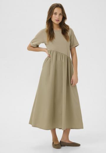 Длинное платье