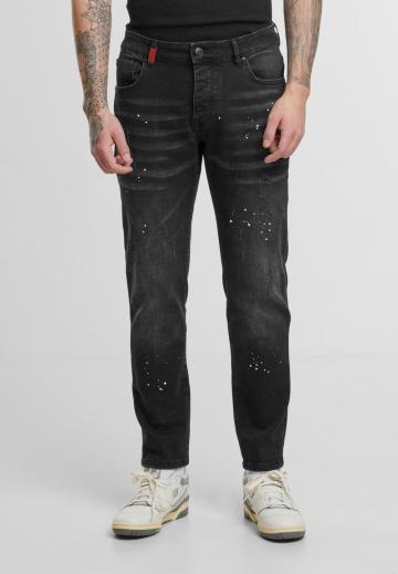 Узкие джинсы