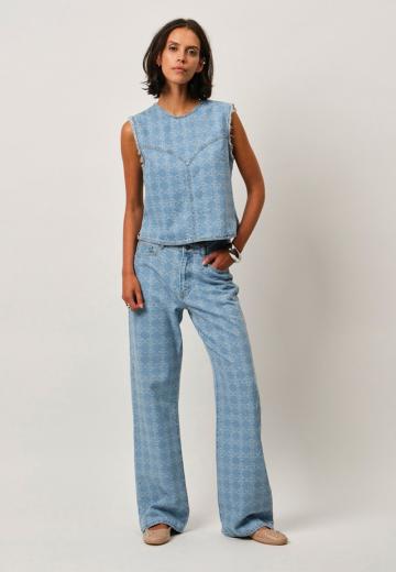 Свободные джинсы