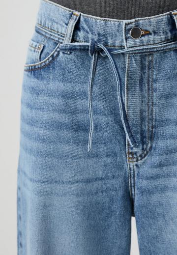 Свободные джинсы