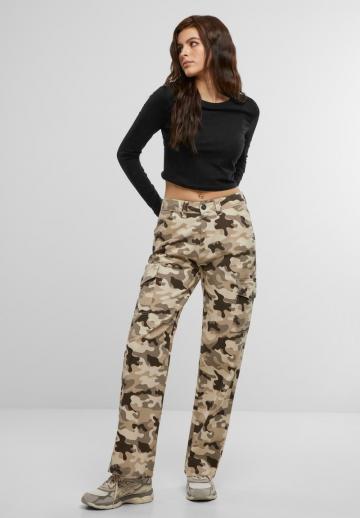 Клешеные джинсы