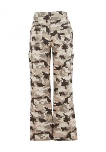 Клешеные джинсы