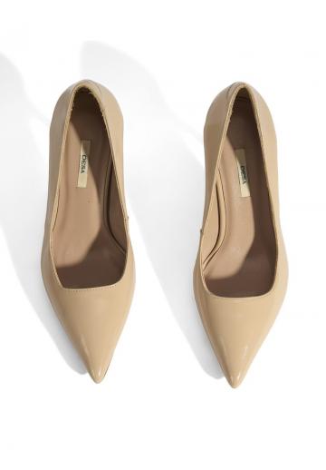 Туфли на высоком каблуке