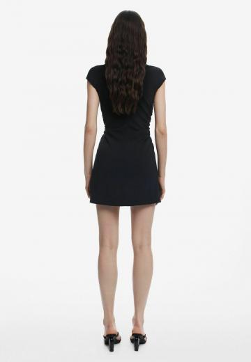 Платье футляр