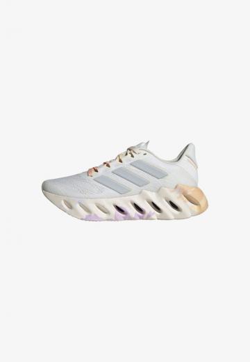 Беговые кроссовки