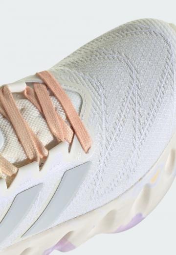 Беговые кроссовки