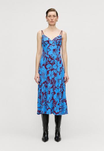 Летнее платье