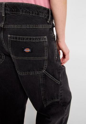 Клешеные джинсы