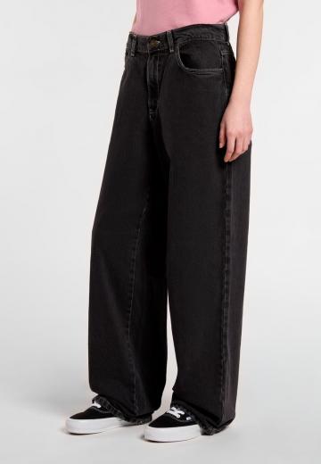 Клешеные джинсы