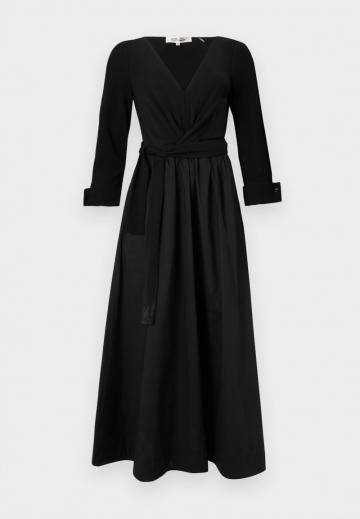 Длинное платье