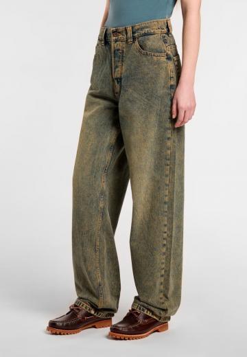 Свободные джинсы