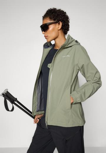 Спортивная куртка