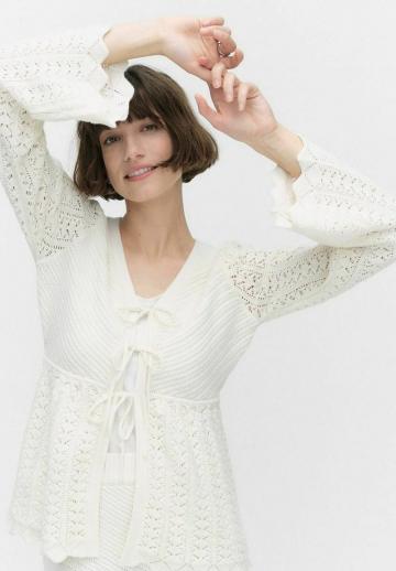 Вязаная кофта