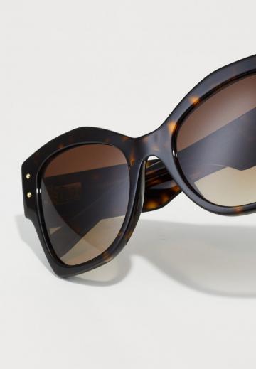 Солнечные очки