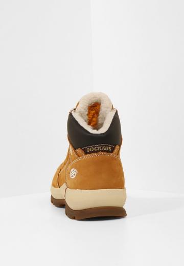 Зимние ботинки