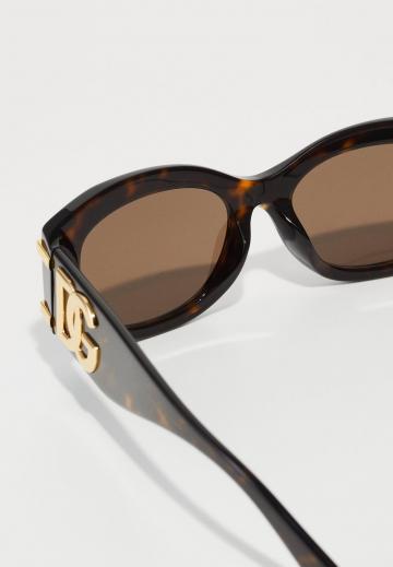 Солнечные очки