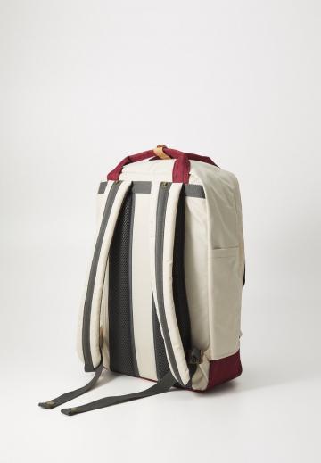 Кожаный рюкзак