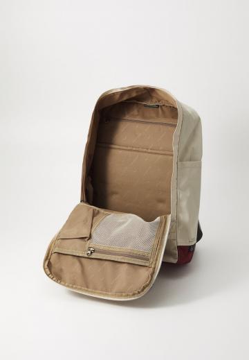 Кожаный рюкзак