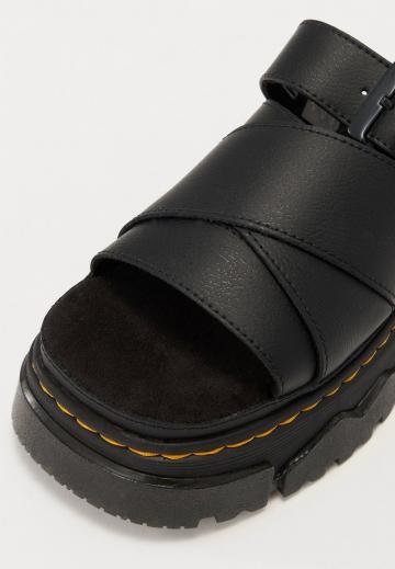 Босоножки на платформе