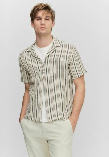 Рубашка с коротким рукавом