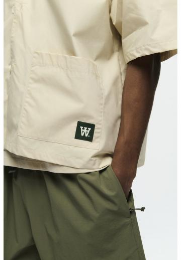 Рубашка с коротким рукавом