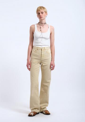 Прямые джинсы