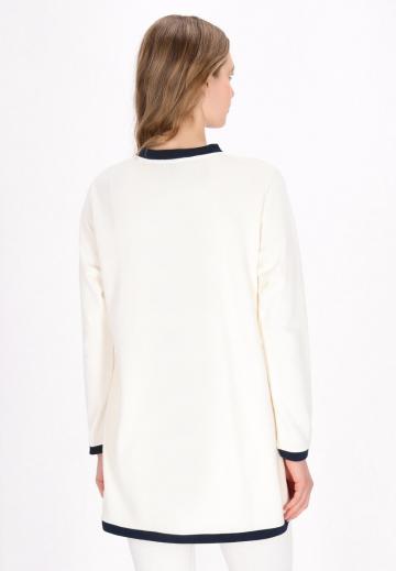 Длинный жилет