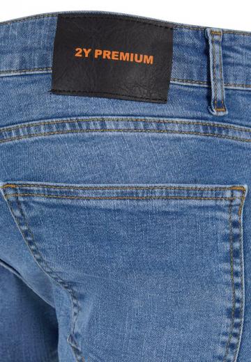 Узкие джинсы