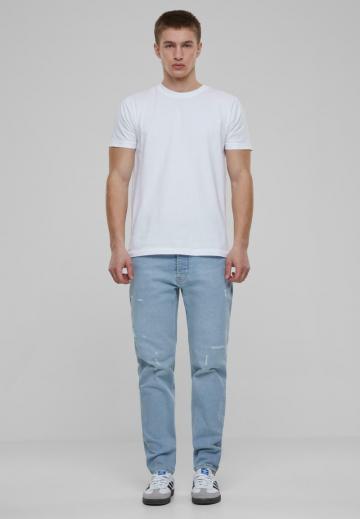 Узкие джинсы