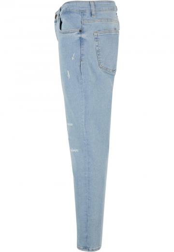 Узкие джинсы