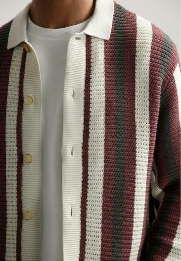 Вязаная кофта