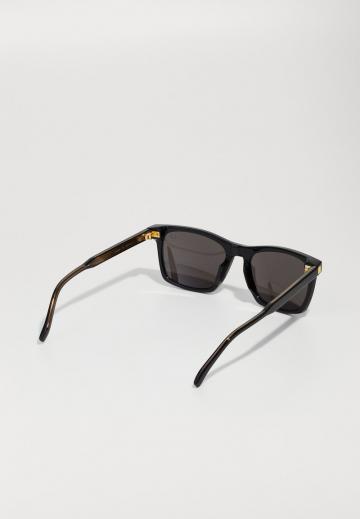 Солнечные очки