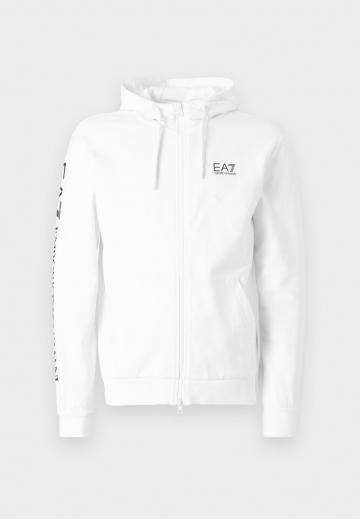 Спортивная кофта