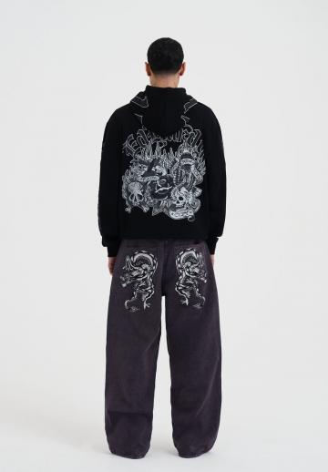 Прямые джинсы