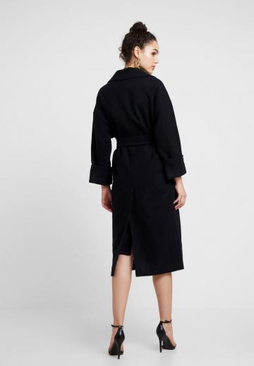 Шерстяное пальто