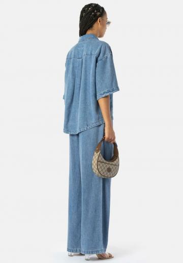 Свободные джинсы