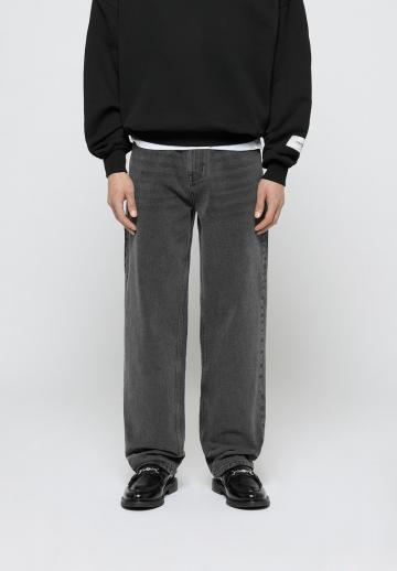 Свободные джинсы