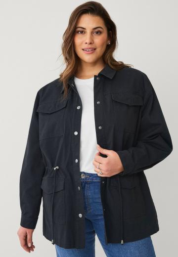 Блейзер с накладными карманами