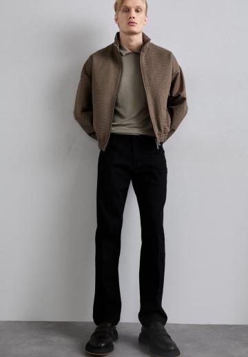 Прямые джинсы