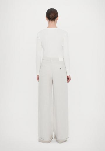 Джинсы бойфренда