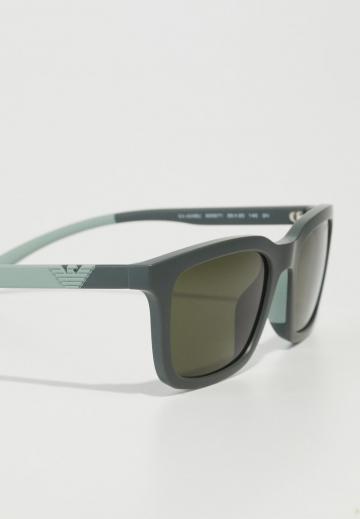 Солнечные очки