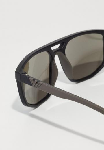 Солнечные очки