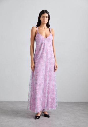 Летнее платье