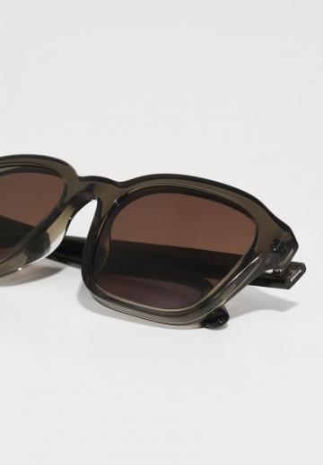 Солнечные очки