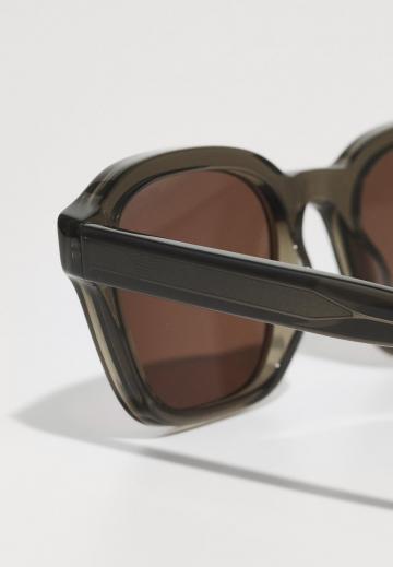 Солнечные очки