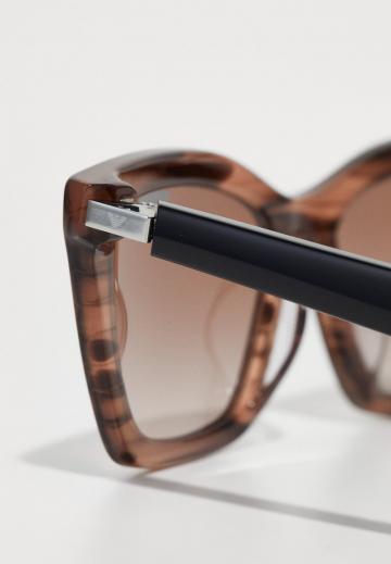 Солнечные очки