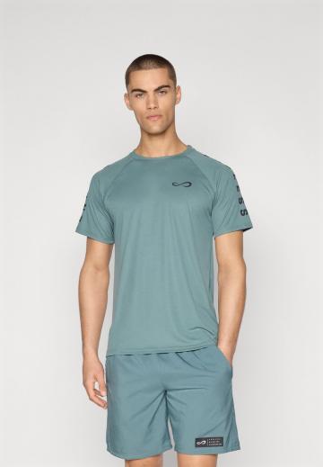 Спортивная майка