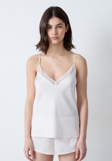 Топ на бретельках